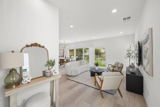2210 Bonita Court