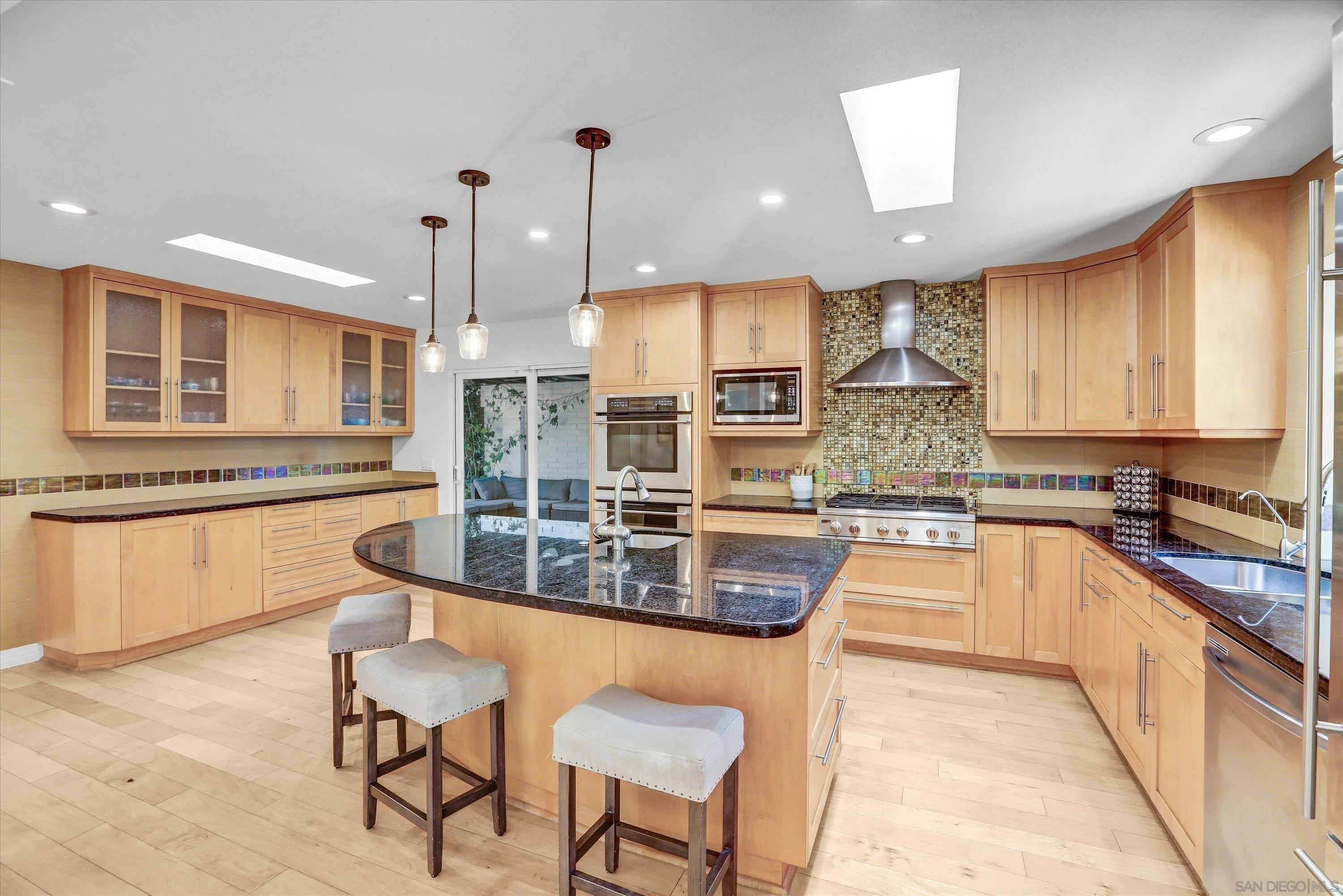 La Mesa, California 91941, United States, 3 Bedrooms Bedrooms, ,2 BathroomsBathrooms,Residential,Active,153611