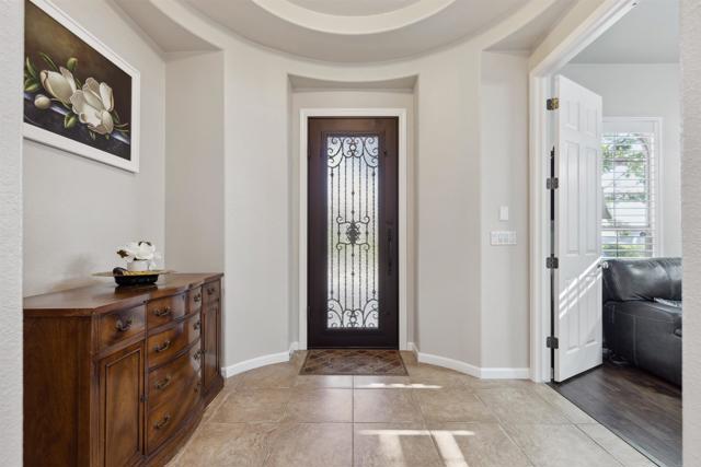 104 Estrella Court