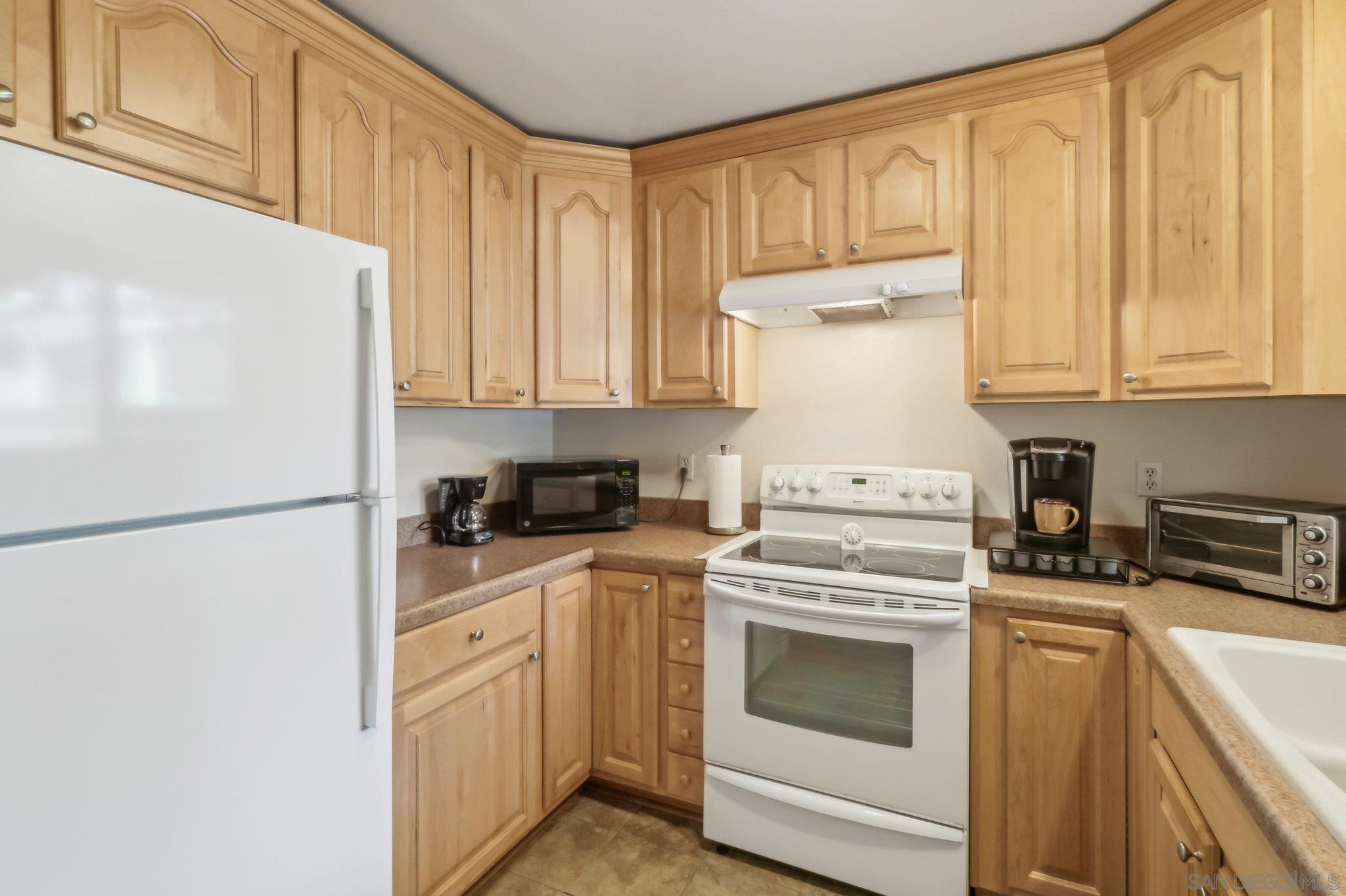 3865 Bay Leaf Way