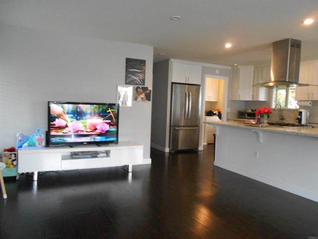 2003 Bayview Hts