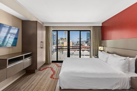 207 5th Ave 1042 San Diego CA 92101