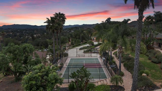 2270 Summit Drive