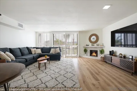 MLS: 250021448