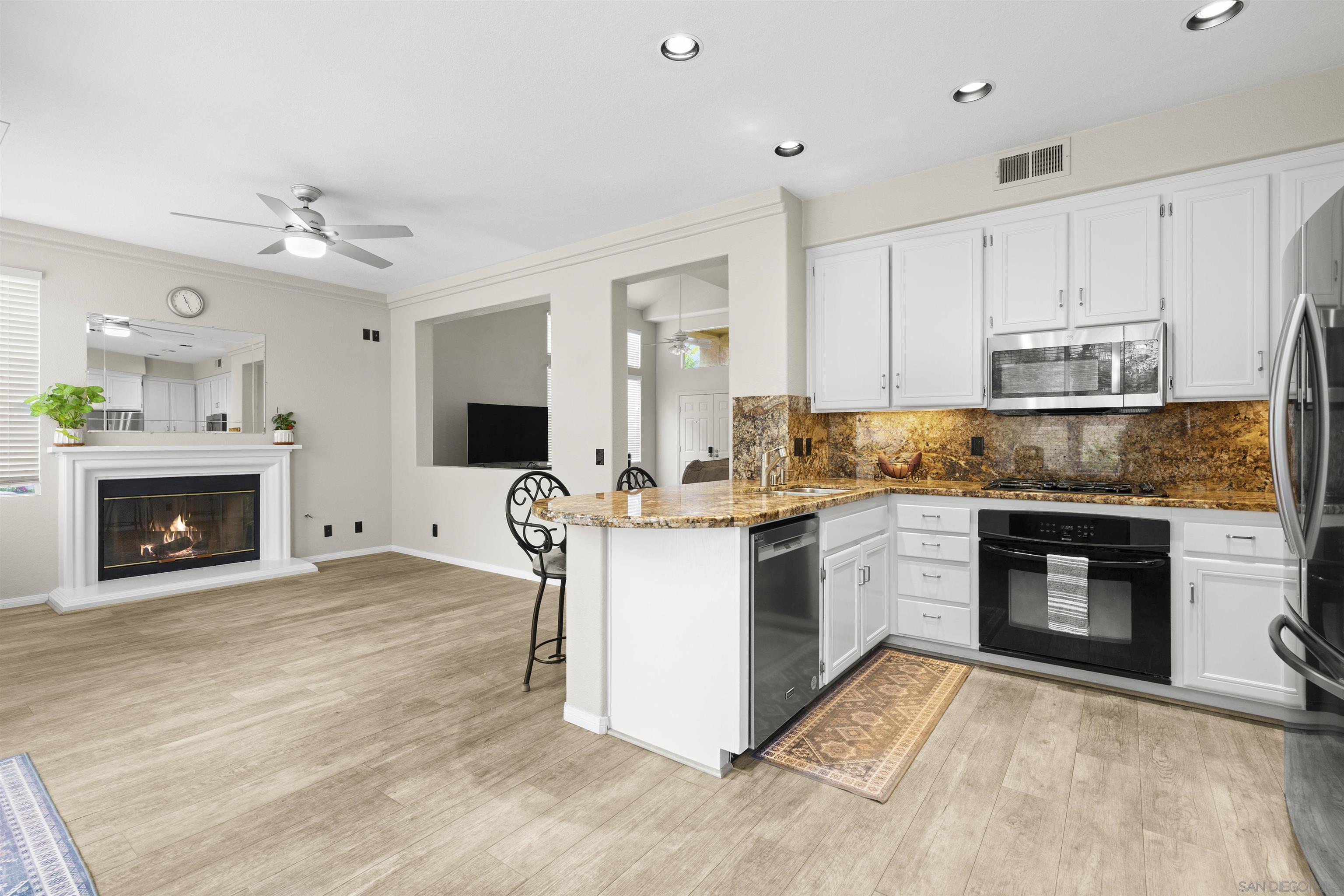 12565 Swan Canyon