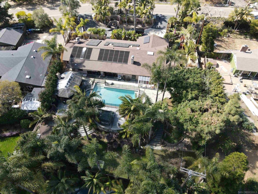 Photo of 1153 Crest Dr, Encinitas, CA 92024 (MLS # 250023789)