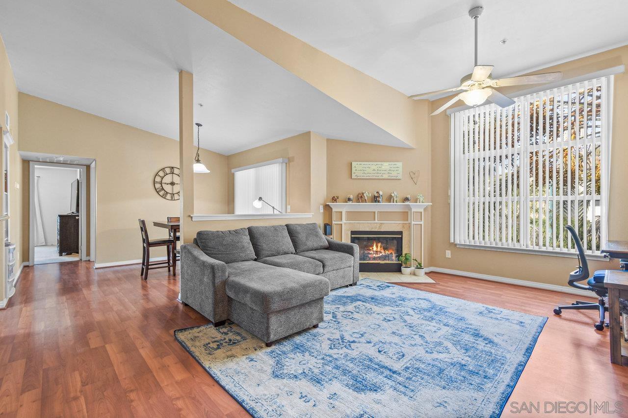 100 N River Cir 301