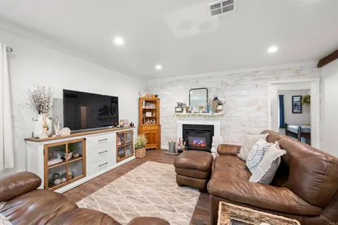 MLS: PTP2503243