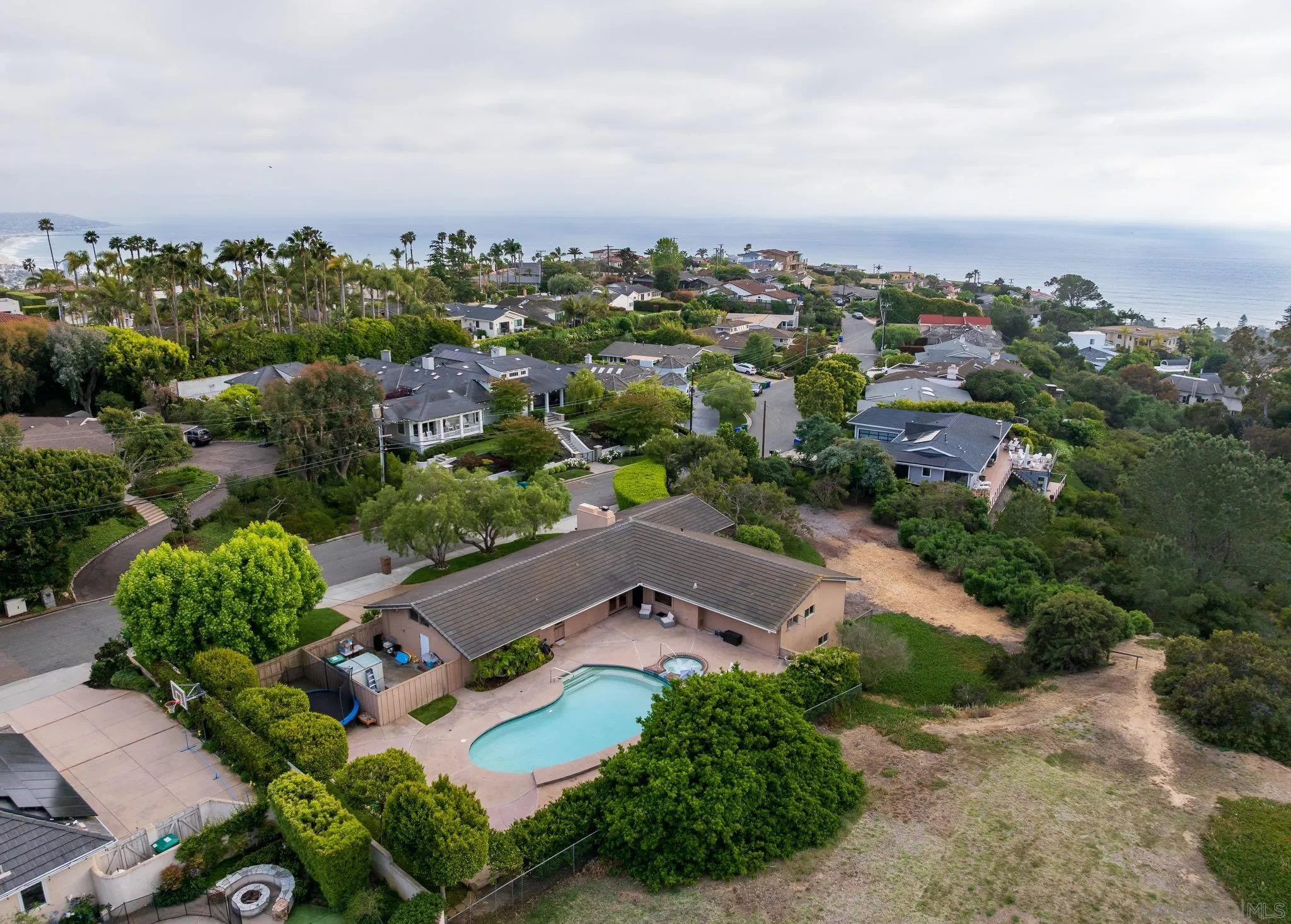 La Jolla, California 92037, United States, 4 Bedrooms Bedrooms, ,2 BathroomsBathrooms,Residential,Active,146691