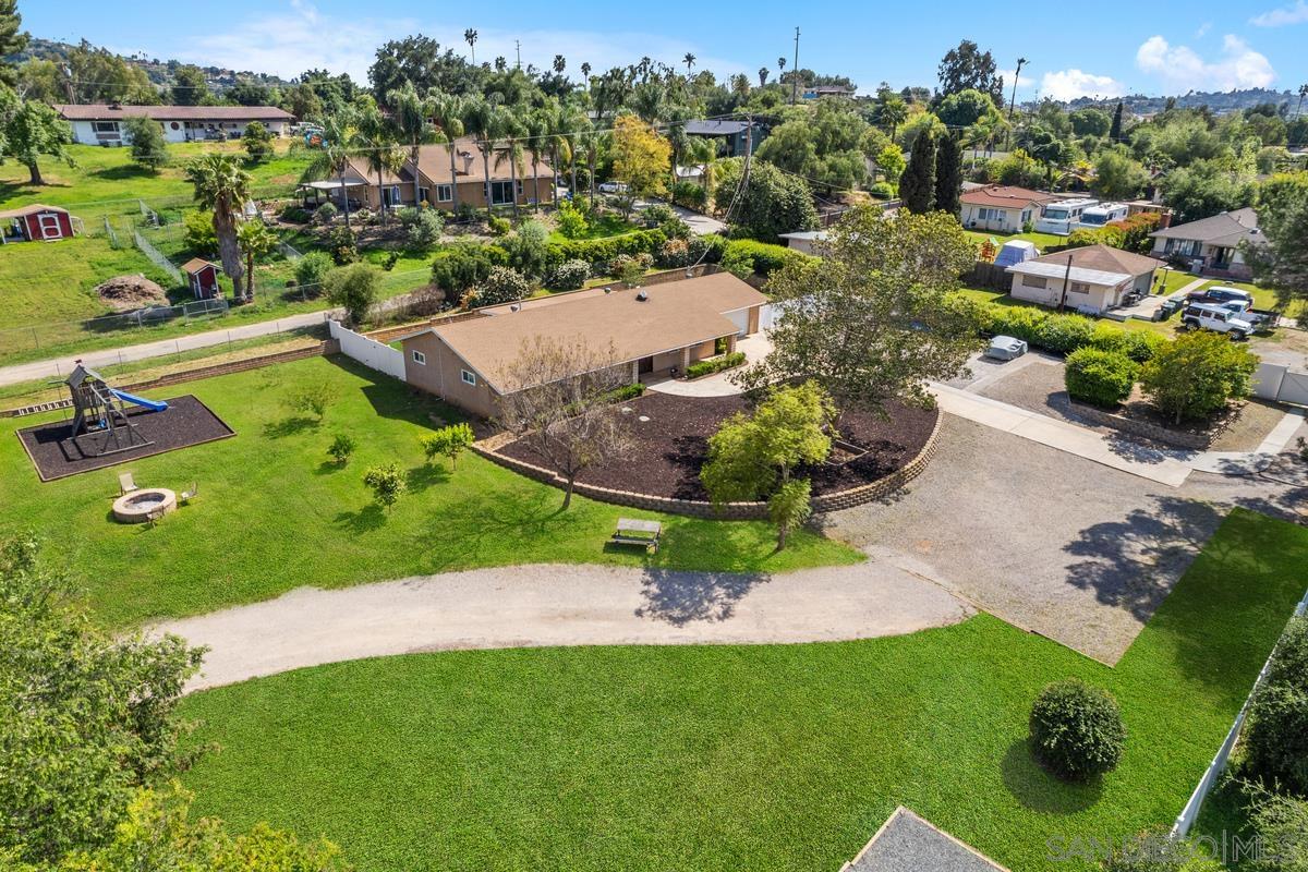316 S Citrus Ave