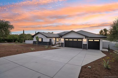 2745  Alexander Dr Escondido CA 92029