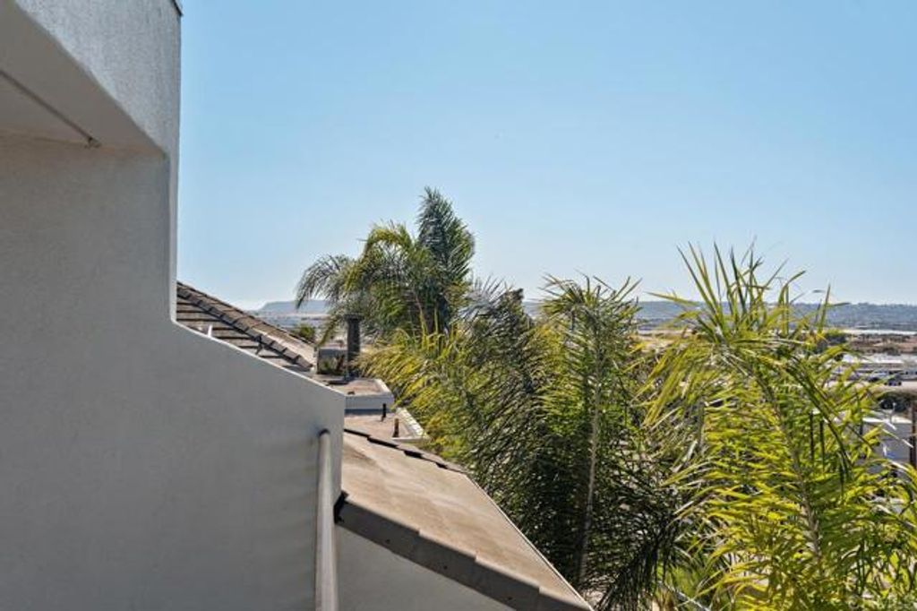 listing image 50