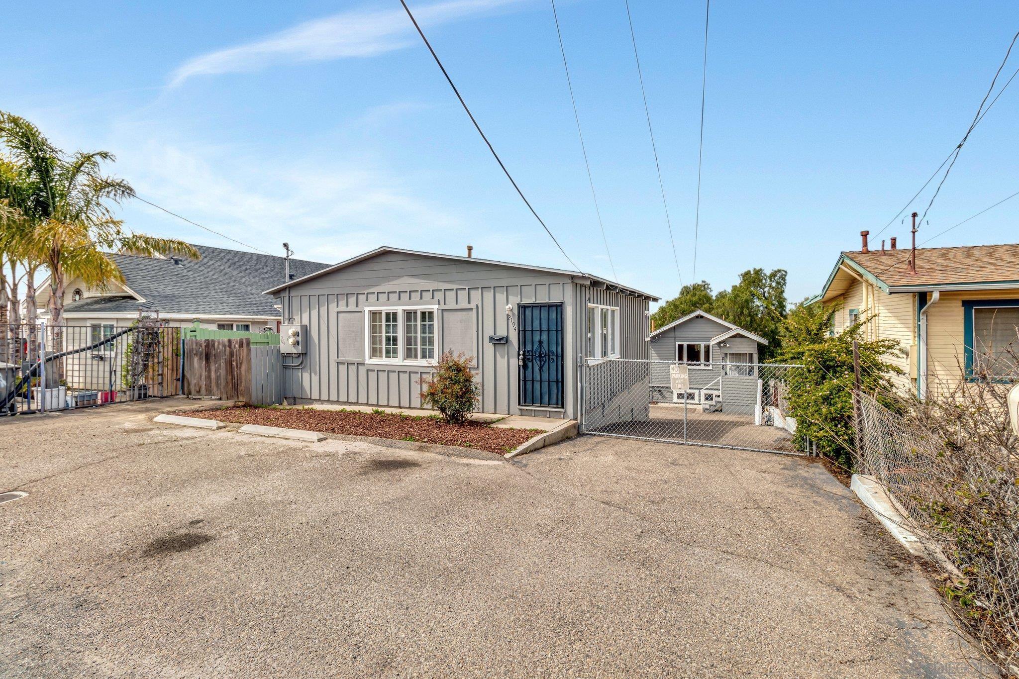 Listing image 1