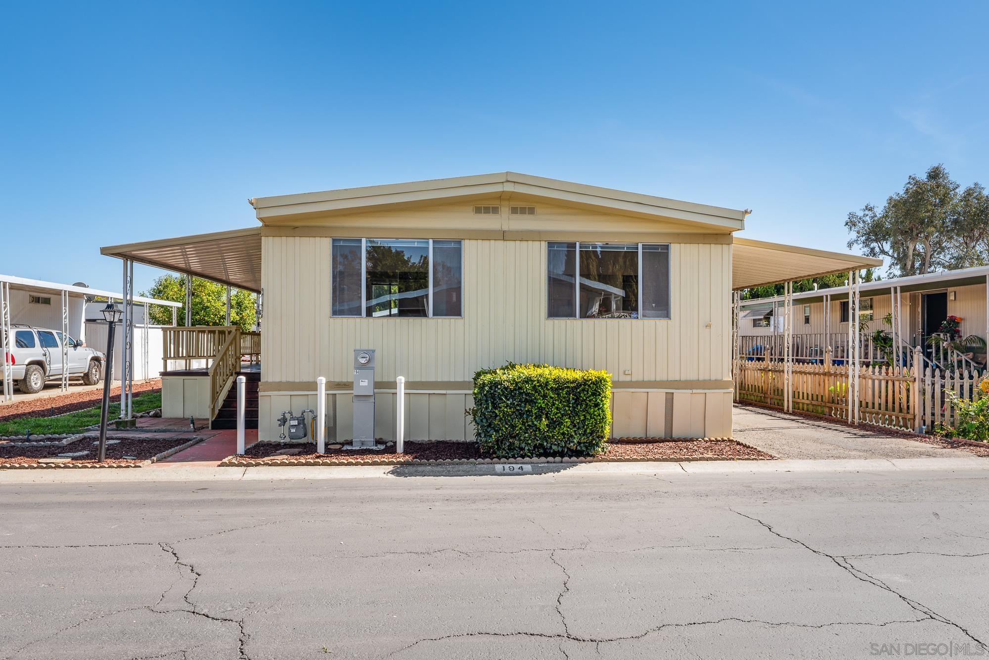 2700 Valley Parkway 194