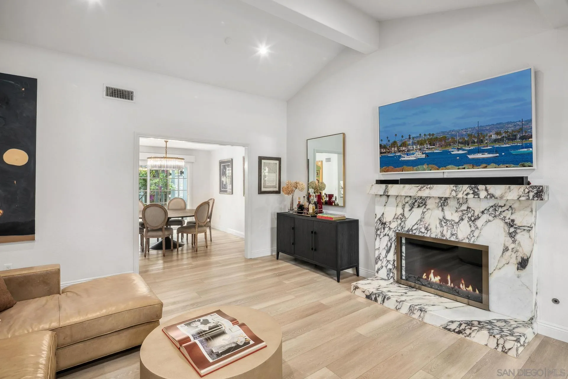 La Jolla, California 92037, United States, 4 Bedrooms Bedrooms, ,3 BathroomsBathrooms,Residential,Active,142714