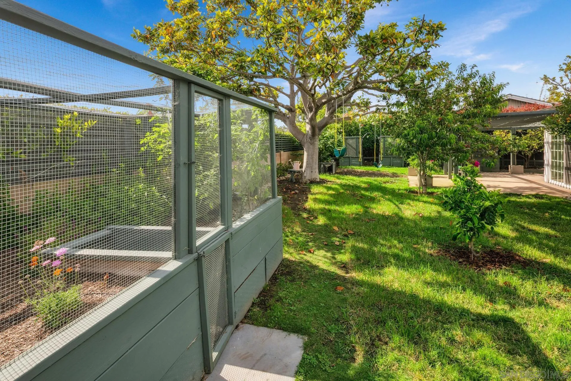 La Jolla, California 92037, United States, 4 Bedrooms Bedrooms, ,3 BathroomsBathrooms,Residential,Active,142714