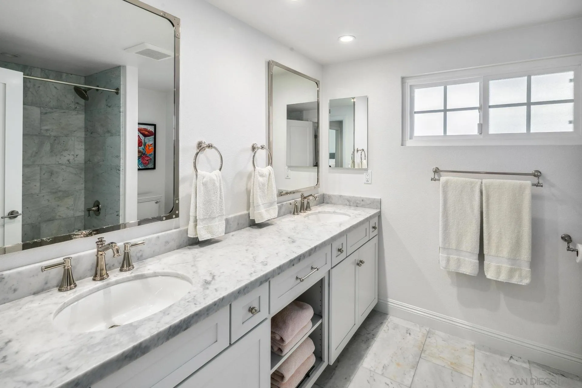 La Jolla, California 92037, United States, 4 Bedrooms Bedrooms, ,3 BathroomsBathrooms,Residential,Active,142714