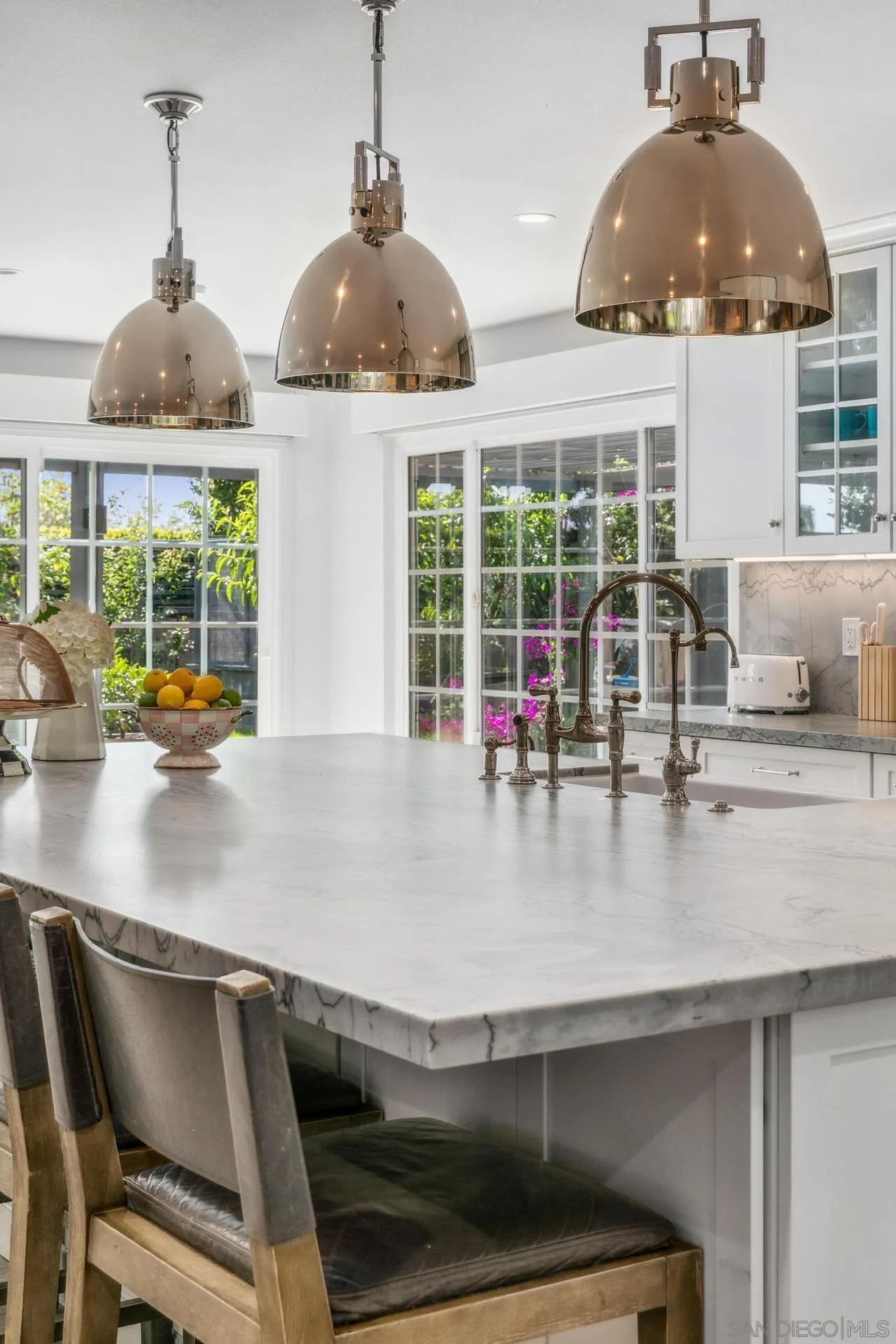 La Jolla, California 92037, United States, 4 Bedrooms Bedrooms, ,3 BathroomsBathrooms,Residential,Active,142714