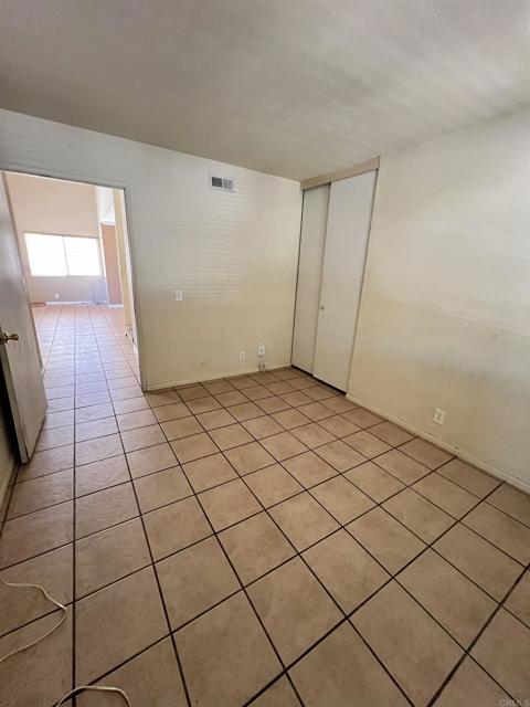 1561 Parkland Way