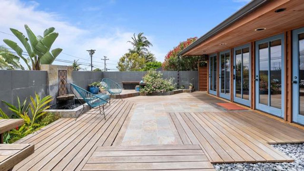 Photo of 2027 Glasgow Avenue, Cardiff By The Sea, CA 92007 (MLS # NDP2408096)