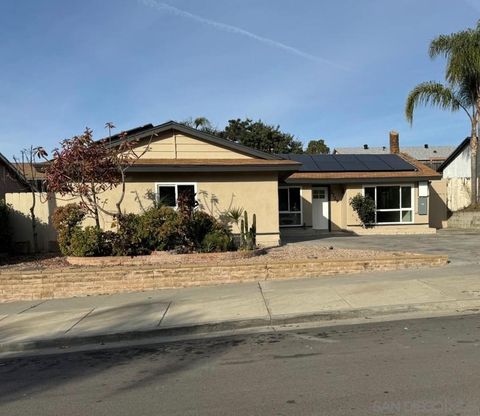 2729  Harriet St Oceanside CA 92056