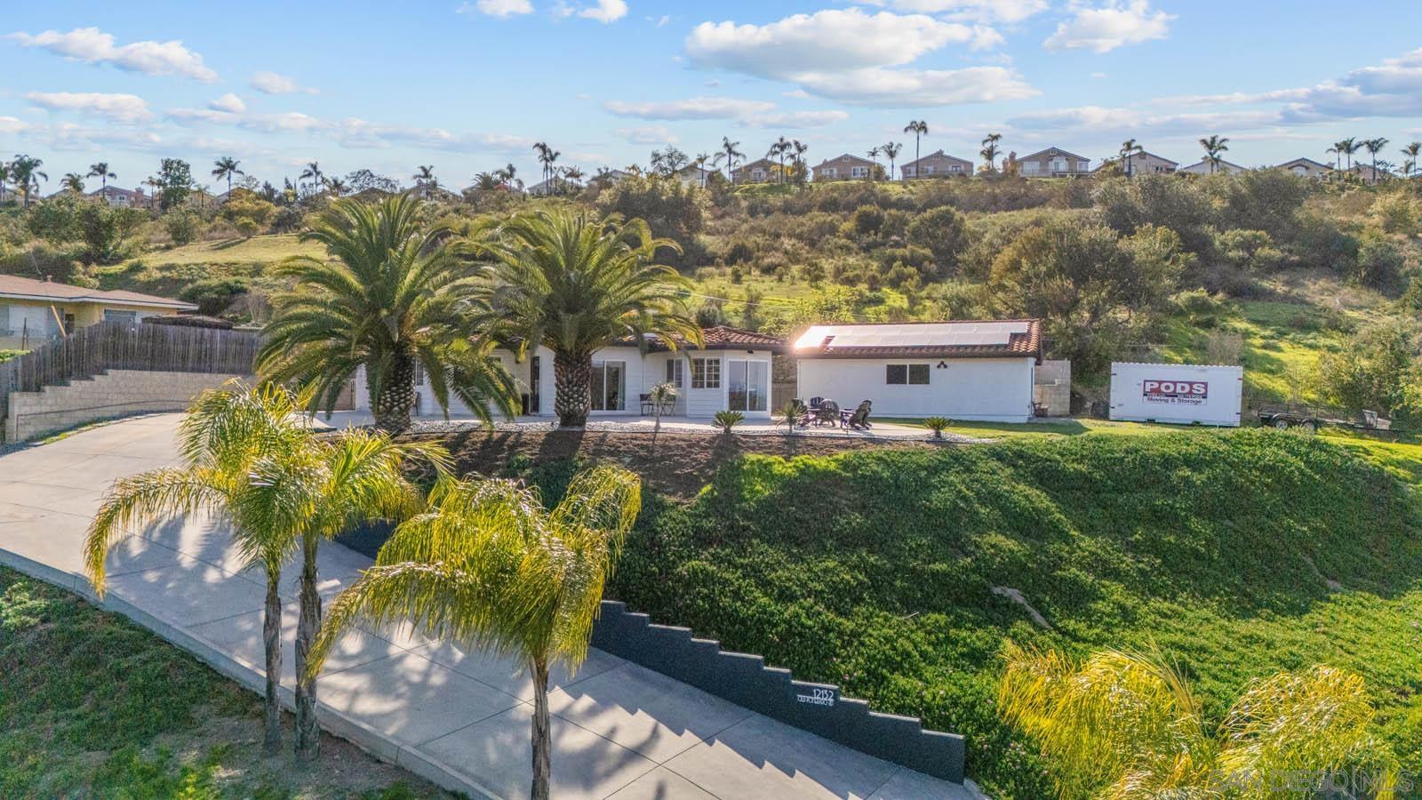 12132 Old Pomerado Rd