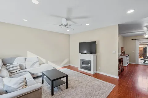 11253 Via Madonna, Santee, CA 92071 - #: 250000551