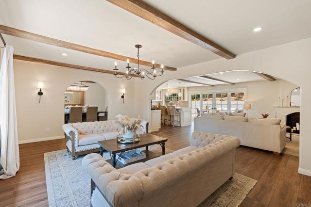 1920 Glennaire Drive