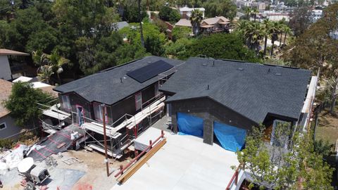 490  Lado De Loma Dr #1-4 Vista CA 92083