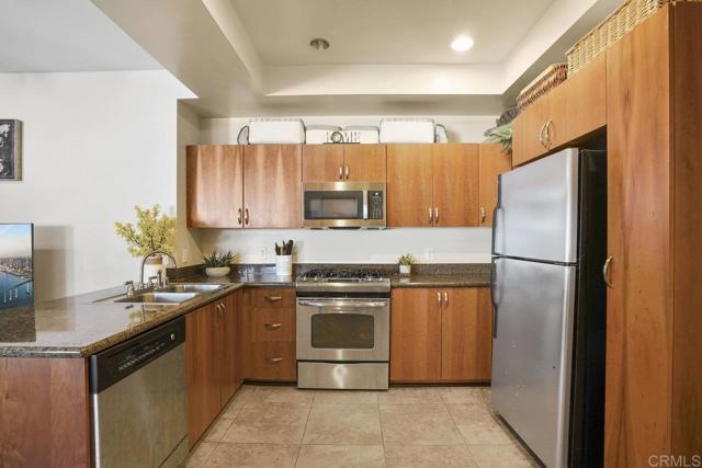 1551 4TH AVE