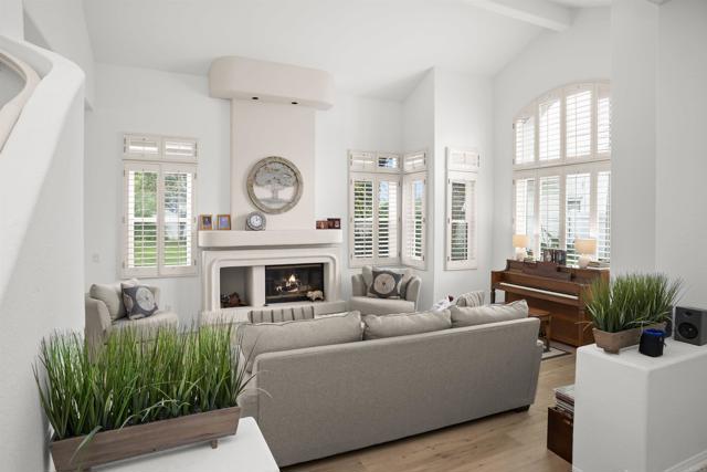 4992 Lassen Drive