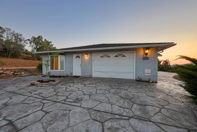 2814 Helix Street