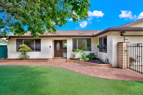 460  Rancho La Mirada Ln Escondido CA 92025