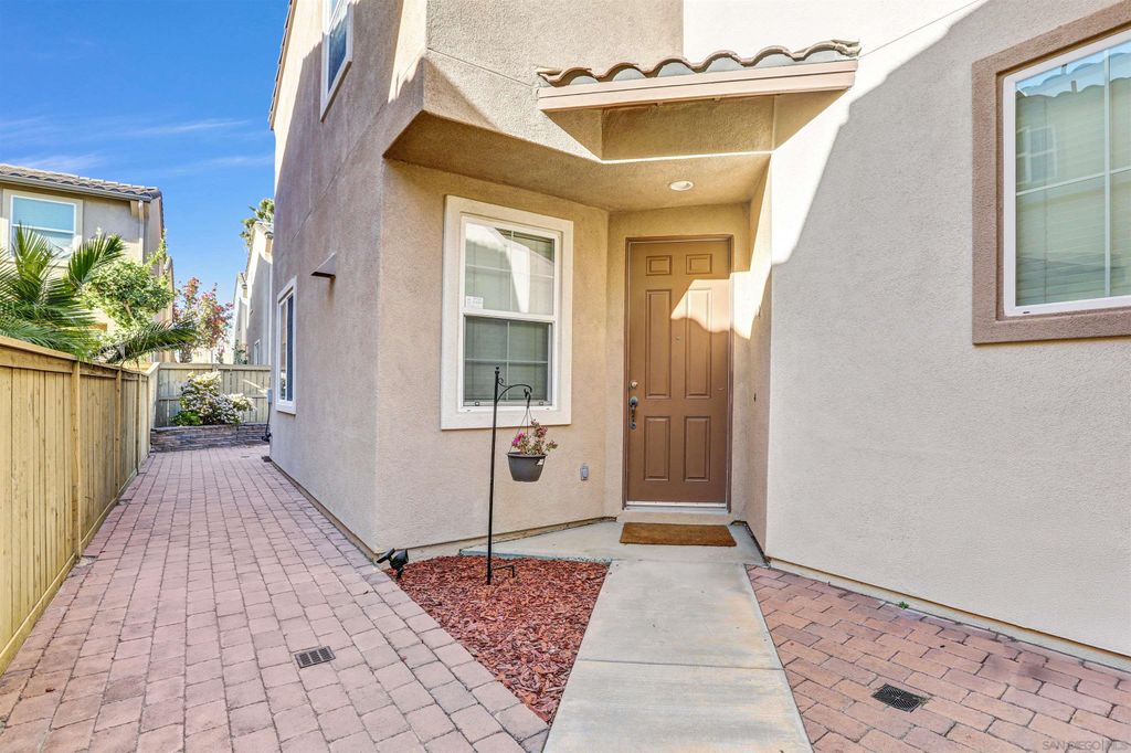 Photo of 1449 Caminito Sardinia #2, Chula Vista, CA 91915 (MLS # 250000296)