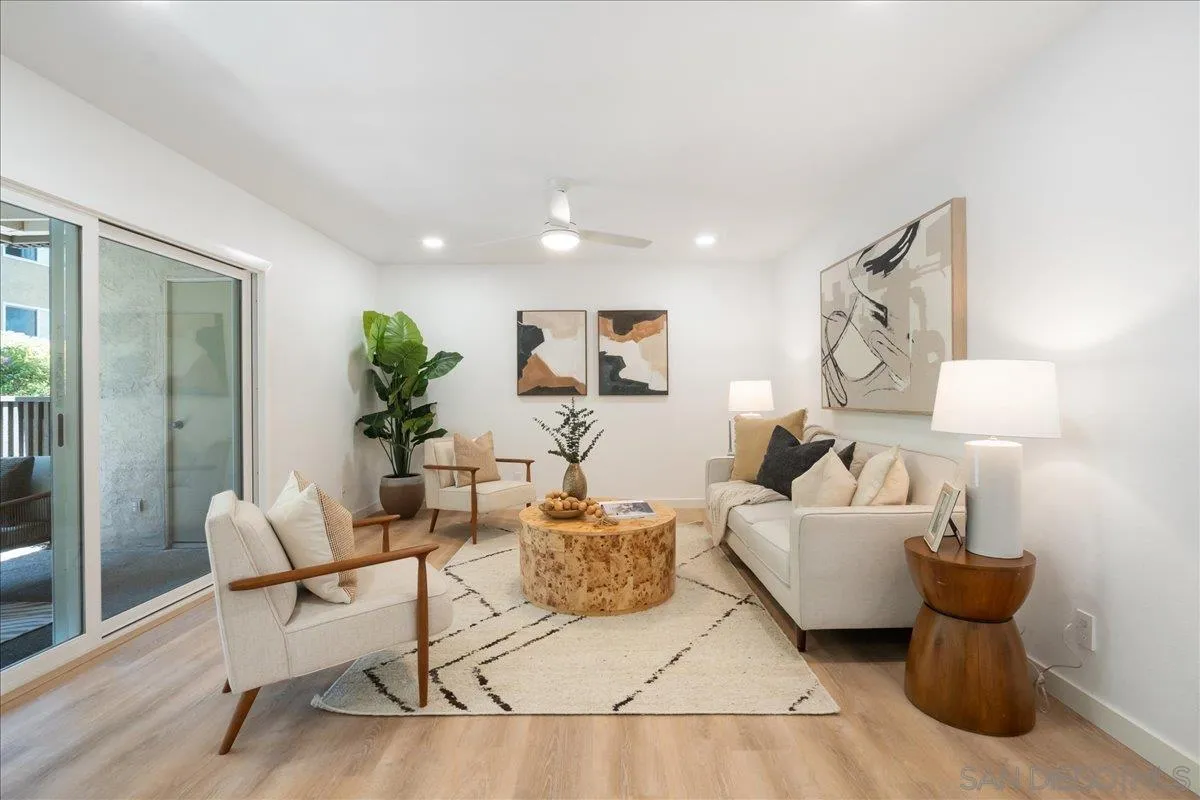 La Jolla, California 92037, United States, 1 Bedroom Bedrooms, ,1 BathroomBathrooms,Residential,Pending,157527