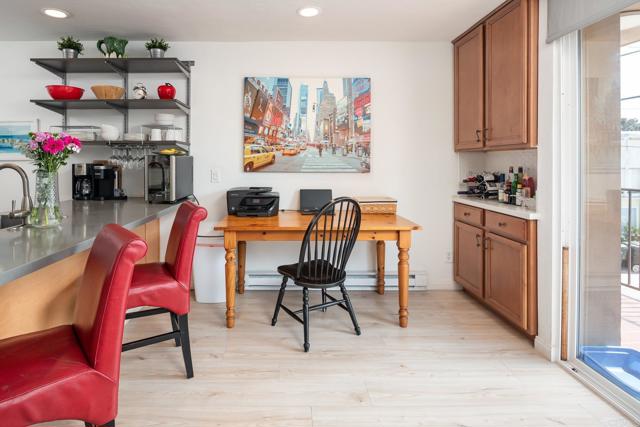3750 Bayside Walk