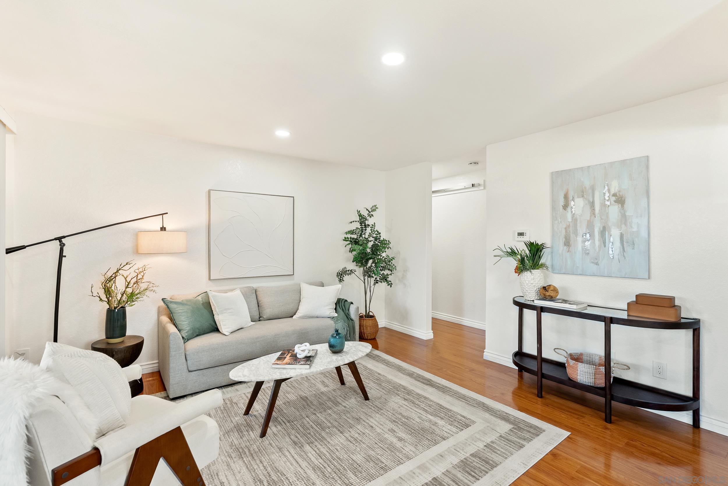 13076 Wimberly Square 45