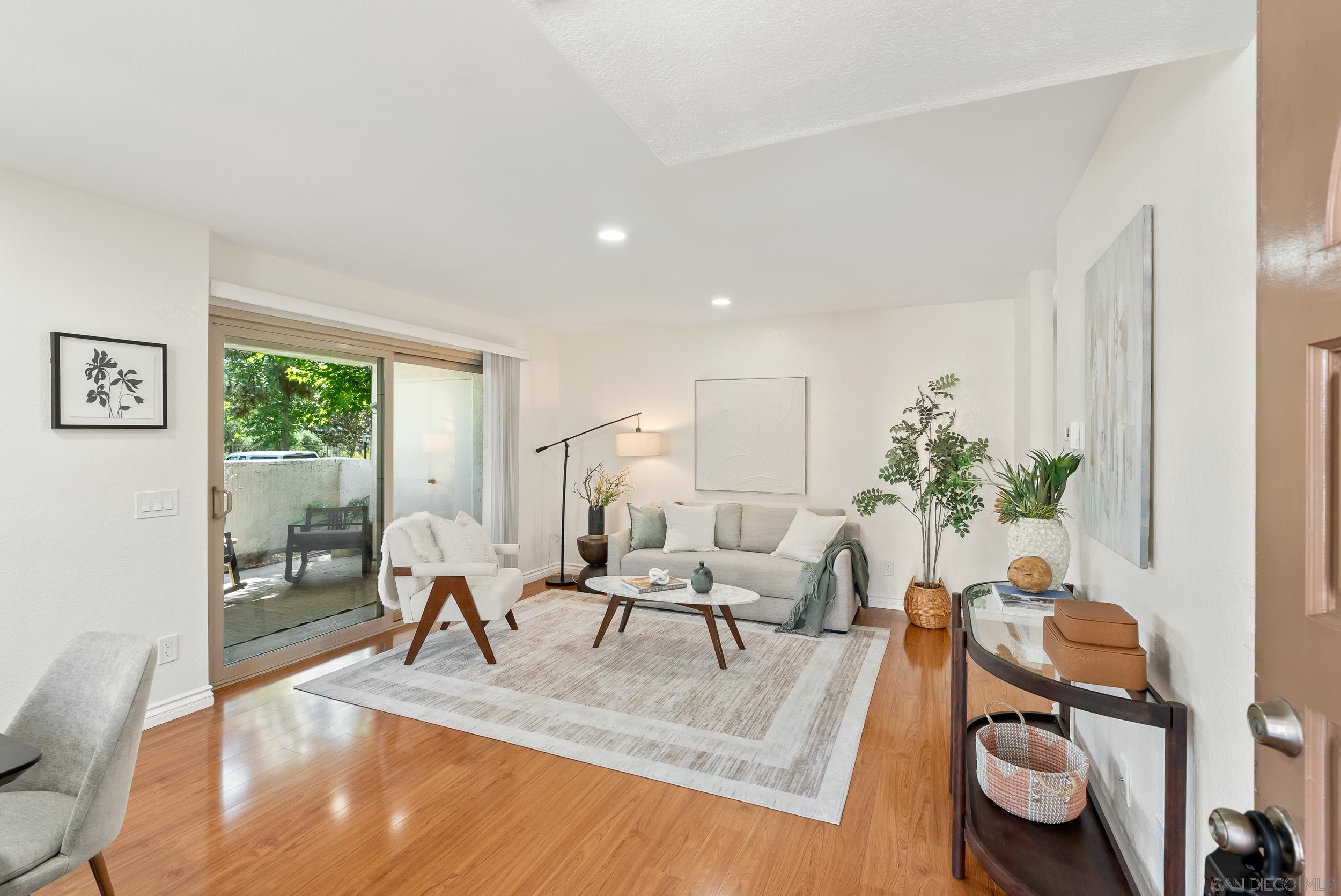 13076 Wimberly Square 45