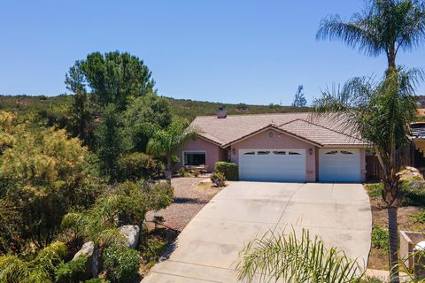 25151  Hereford Dr Ramona CA 92065