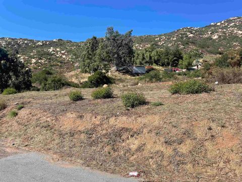 000 La Cresta Rd 2 El  Cajon CA 92021