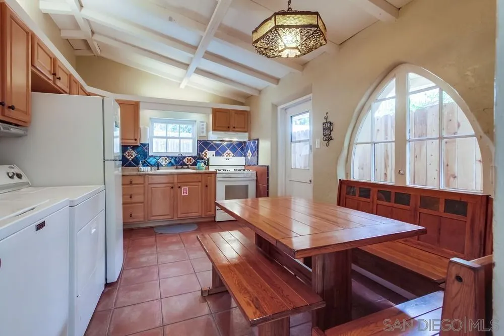 Oceanside, California 92054, United States, 2 Bedrooms Bedrooms, ,1 BathroomBathrooms,Residential,Active,146209