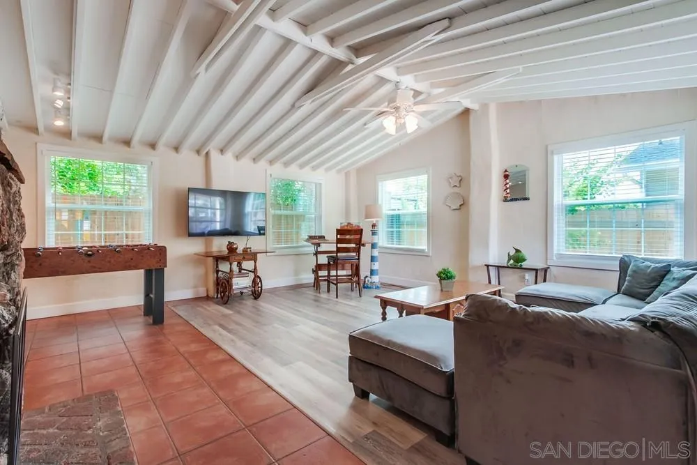 Oceanside, California 92054, United States, 2 Bedrooms Bedrooms, ,1 BathroomBathrooms,Residential,Active,146209