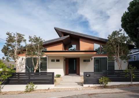 3758-60  Charles St San Diego CA 92106