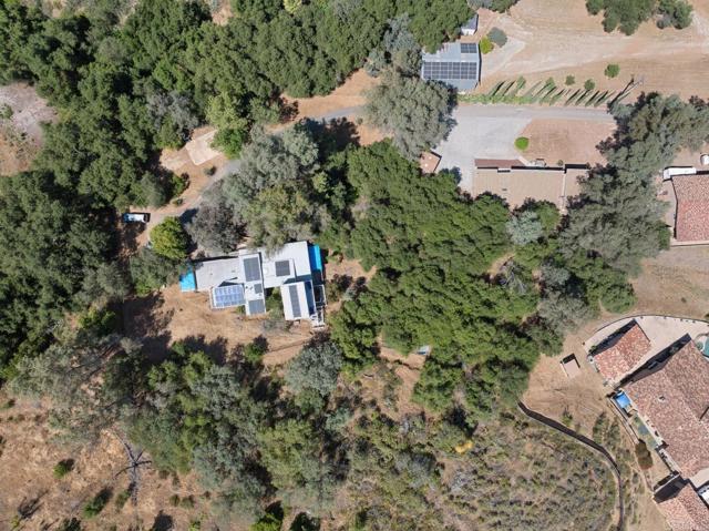 1529 Cloverdale Road