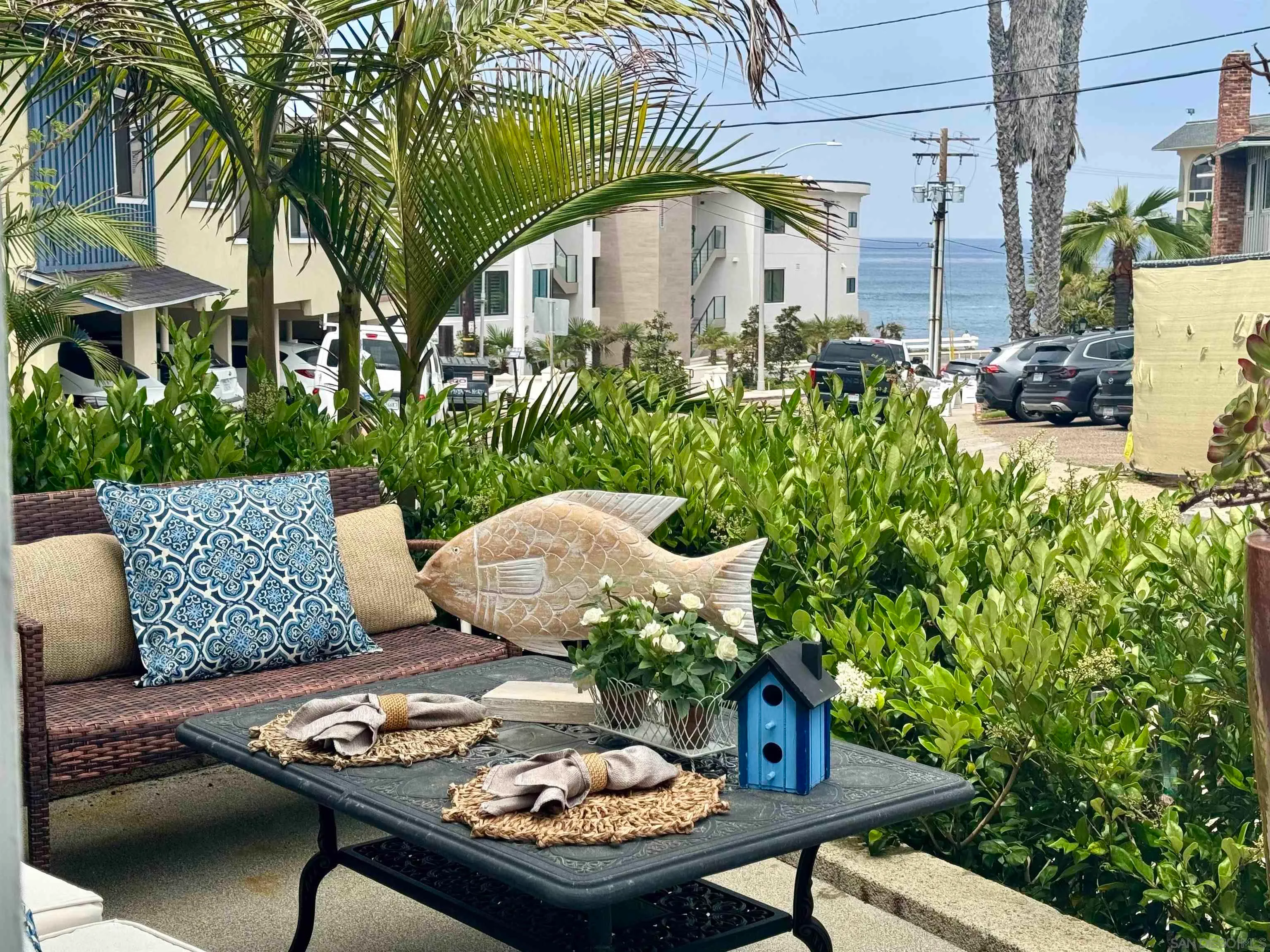 La Jolla, California 92037, United States, 3 Bedrooms Bedrooms, ,5 BathroomsBathrooms,Residential,Active,79274