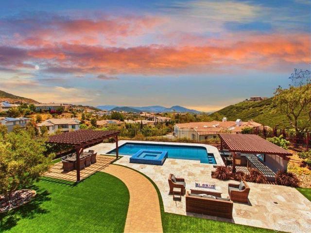 887 Pearl Drive
