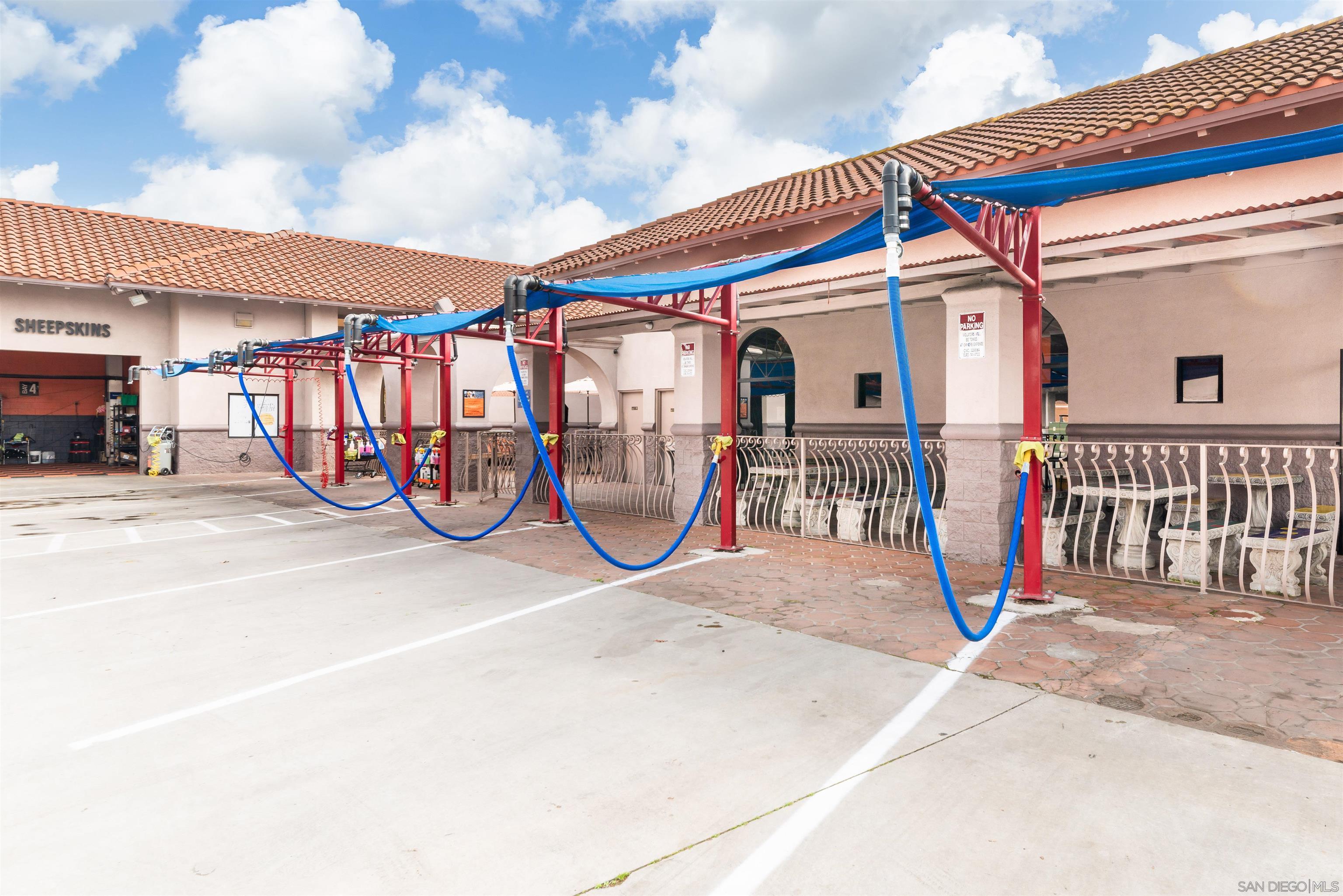 Escondido, California 92025, United States, ,Commercial,Active,66565