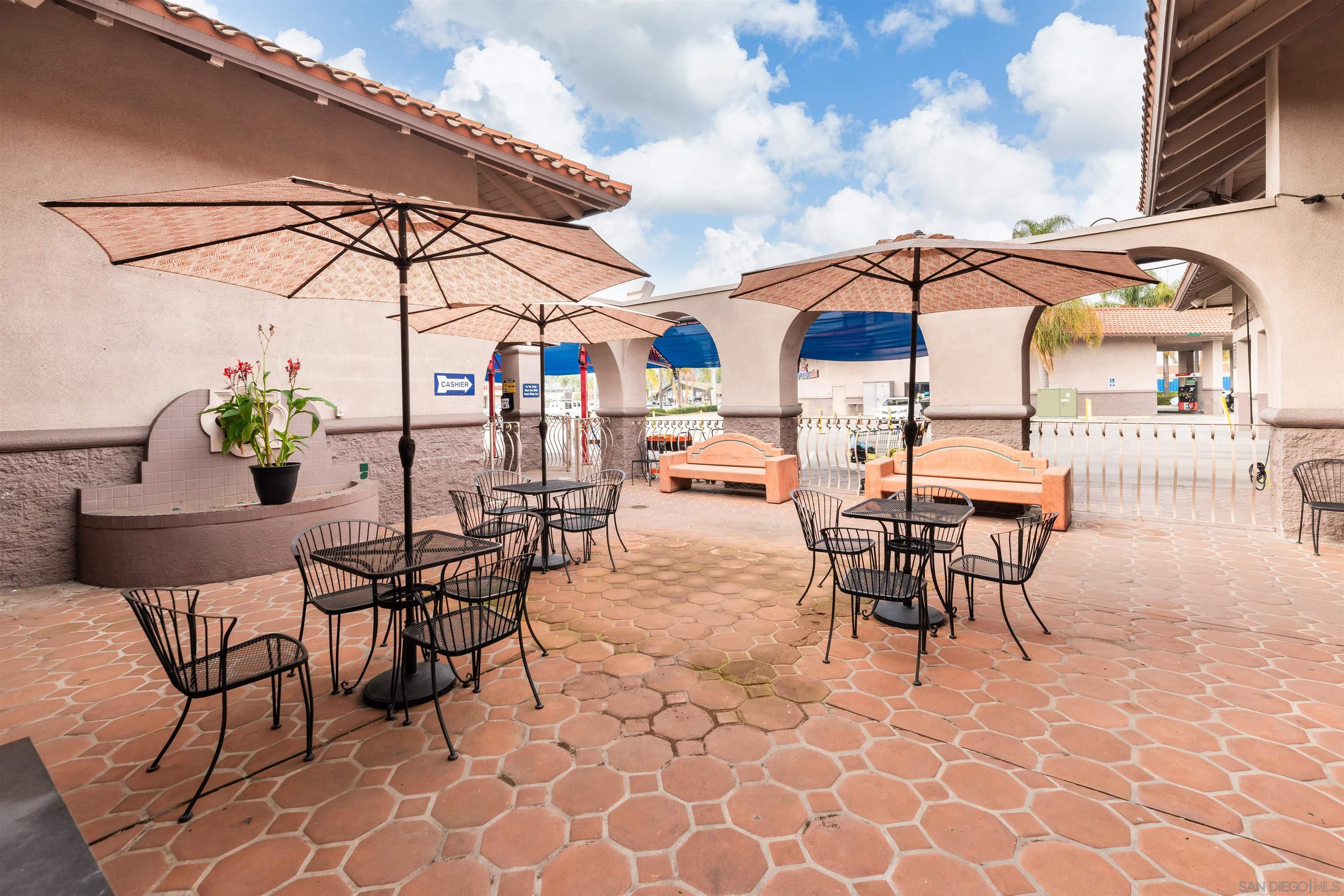 Escondido, California 92025, United States, ,Commercial,Active,66565