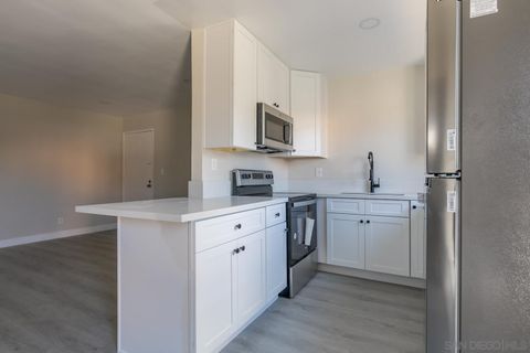 4275  48th St San Diego CA 92115