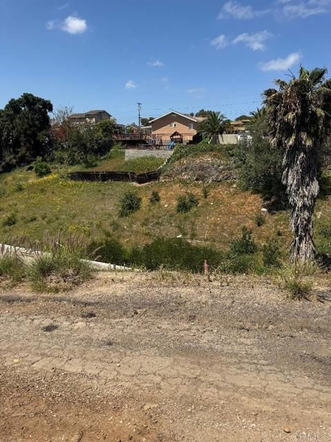 564 S 66th San Diego CA 92114